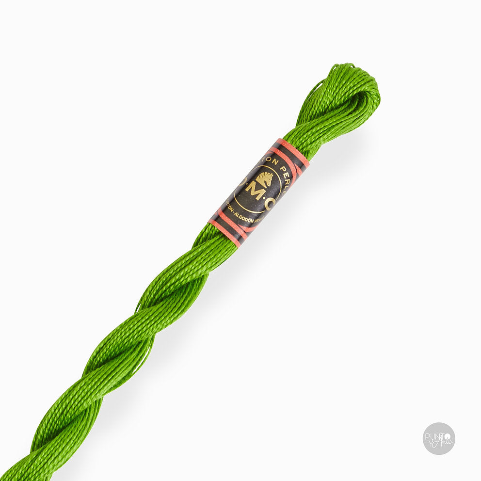 Hilo DMC Perlé 8 color 906