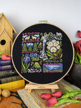 Kit de punto de cruz MP Studia SNV-1030 Sampler Twilight in the Mountains – Atardecer en las Montañas 19x19 cm