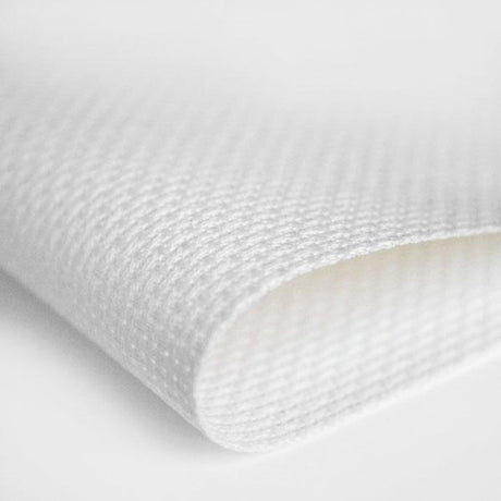 Aida fabric 14 count. ZWEIGART Pure White 3424/100 - 150 cm: Impeccable Base for your Embroidery Projects