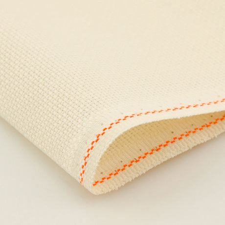 Aida cloth 16 count. ZWEIGART Cream 3426/264 - 150 cm: Quality and Elegance in your Embroidery