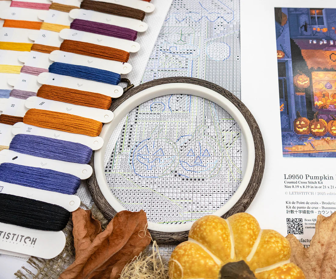 Kreuzstich-Set Letistitch L9950 „Kürbischlucht (Pumpkin Lane)“ – Herbst 21x21 cm