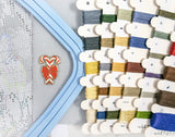 L9952 Baby Jesus - LetiStitch | Kit de punto de cruz del nacimiento de Jesús