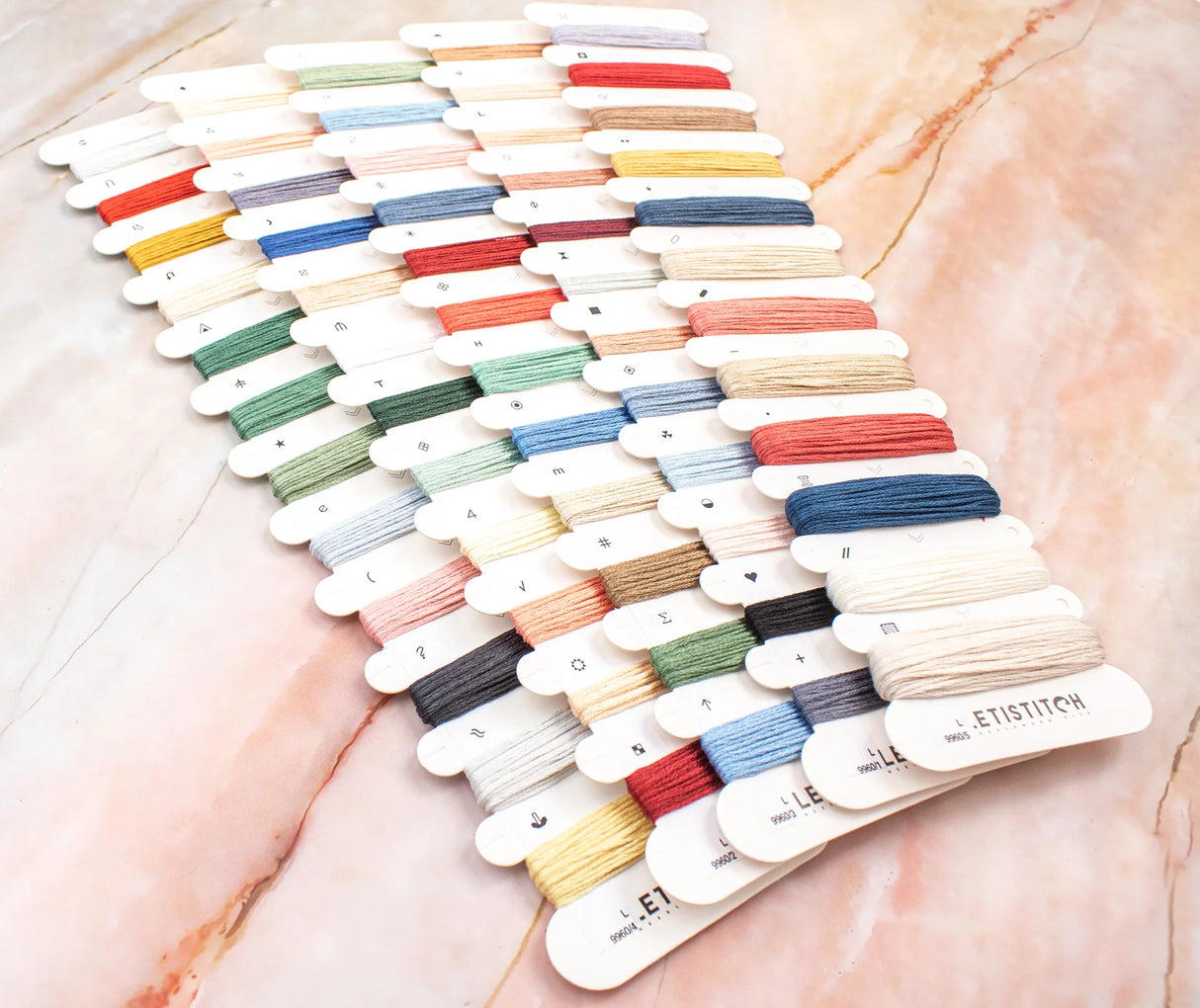Kit de Punto de Cruz Letistitch - A Glimpse of Wonderland L9960