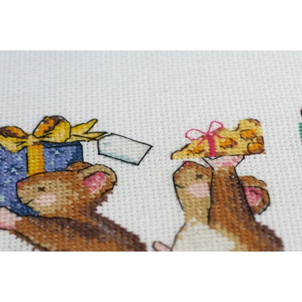 AH-044 In a Hurry to Congratulate - Cross Stitch Kit - Abris Art