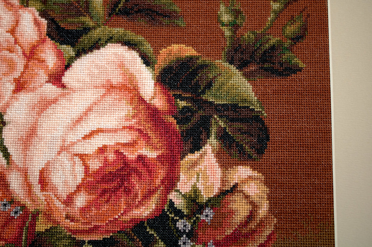 B488 Jarrón de rosas - Luca-S - Kit de Punto de Cruz