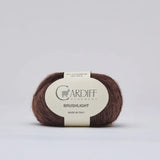 Cardiff Brushlight 186 Cacao, ovillo de lana cepillada de cachemira y seda Mulberry