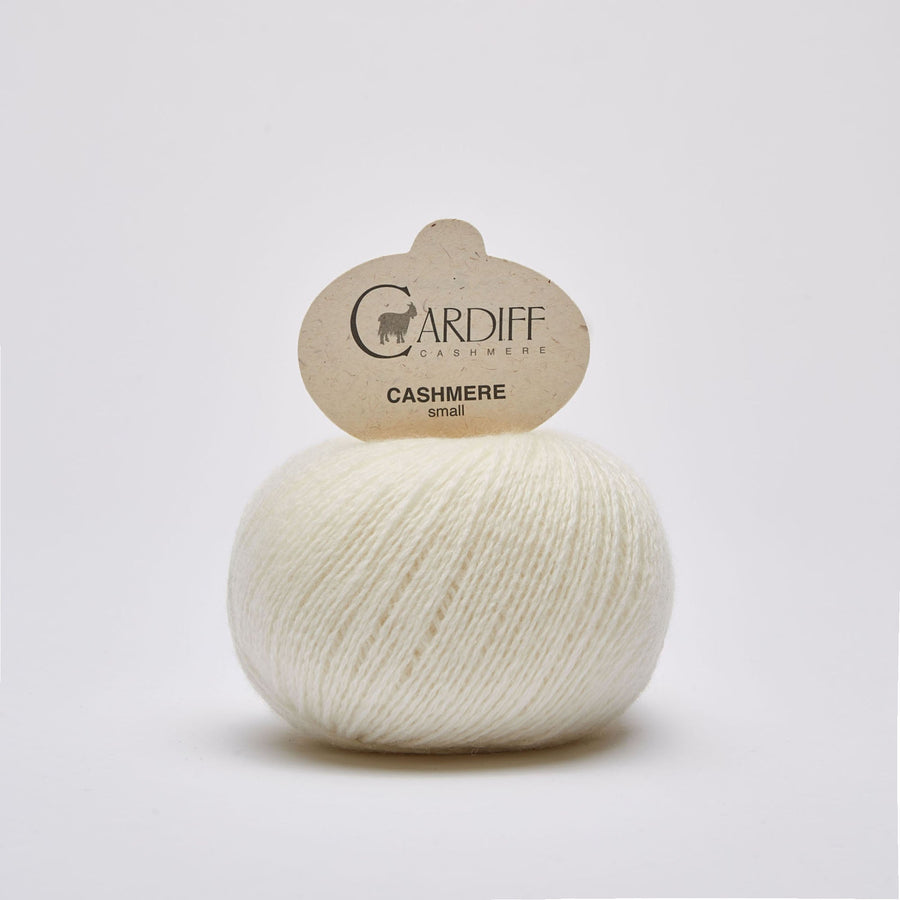 Cardiff Cashmere Small – ovillo de lana fina 100% cachemira 25 g, 170 m, ideal para tejer jerséis, chales y encajes delicados, color disponible en colección de 16 tonos.