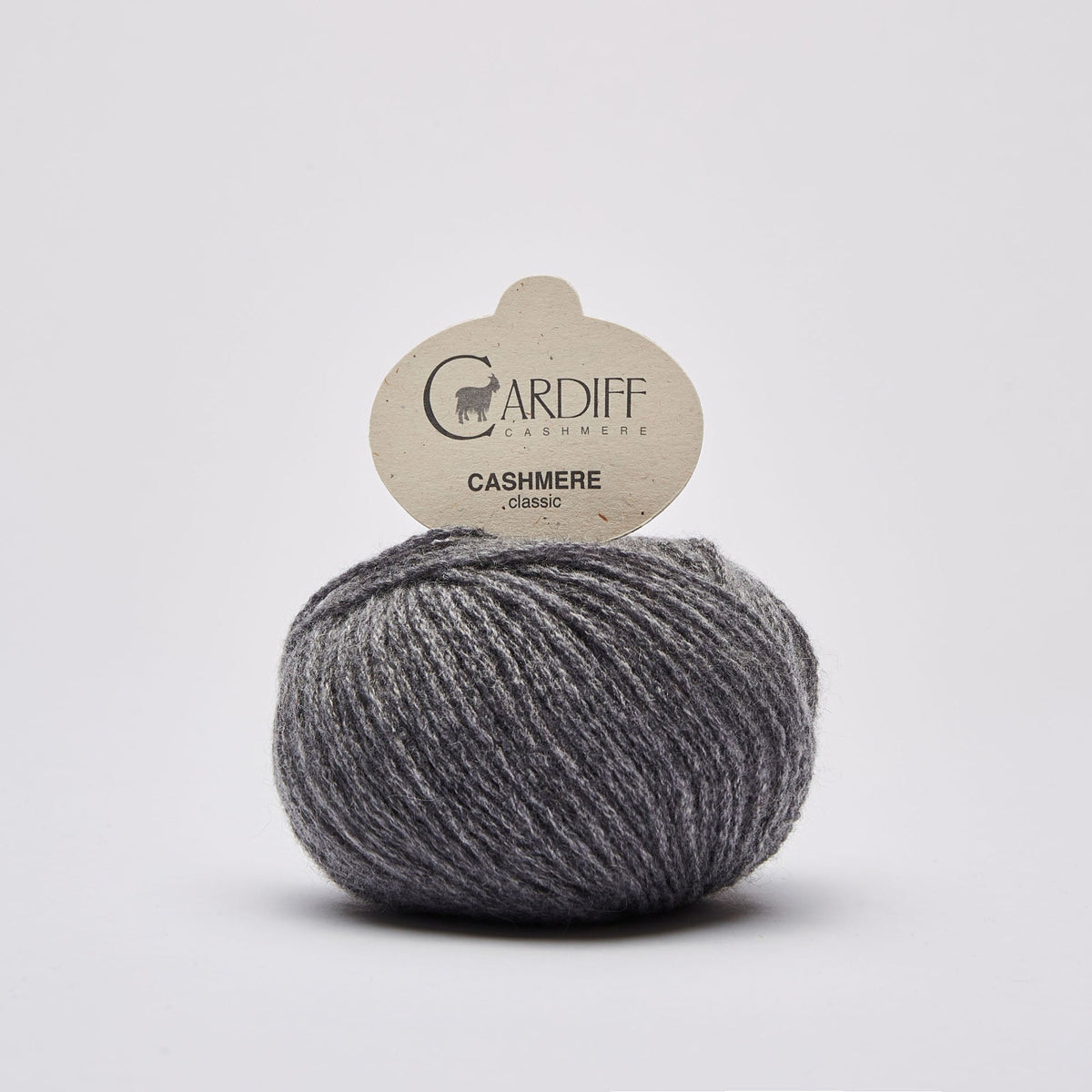 Cardiff Classic Cashmere 519 Fumo, ovillo de lana 100% cachemira italiana