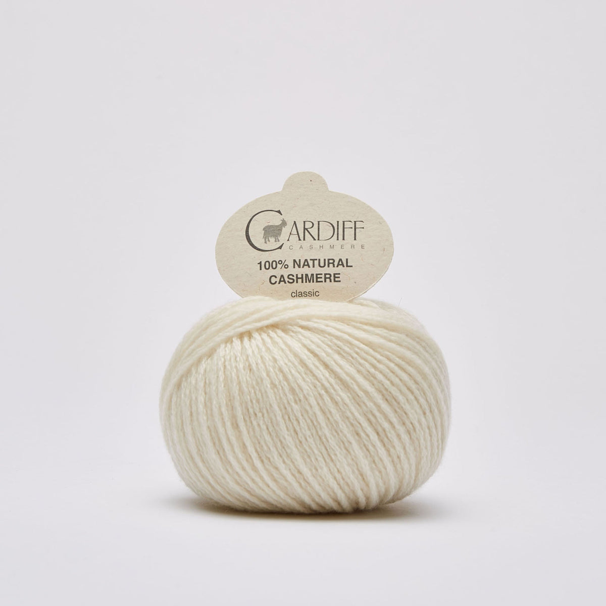 Cardiff Classic Cashmere 599 Panna, ovillo de lana 100% cachemira italiana