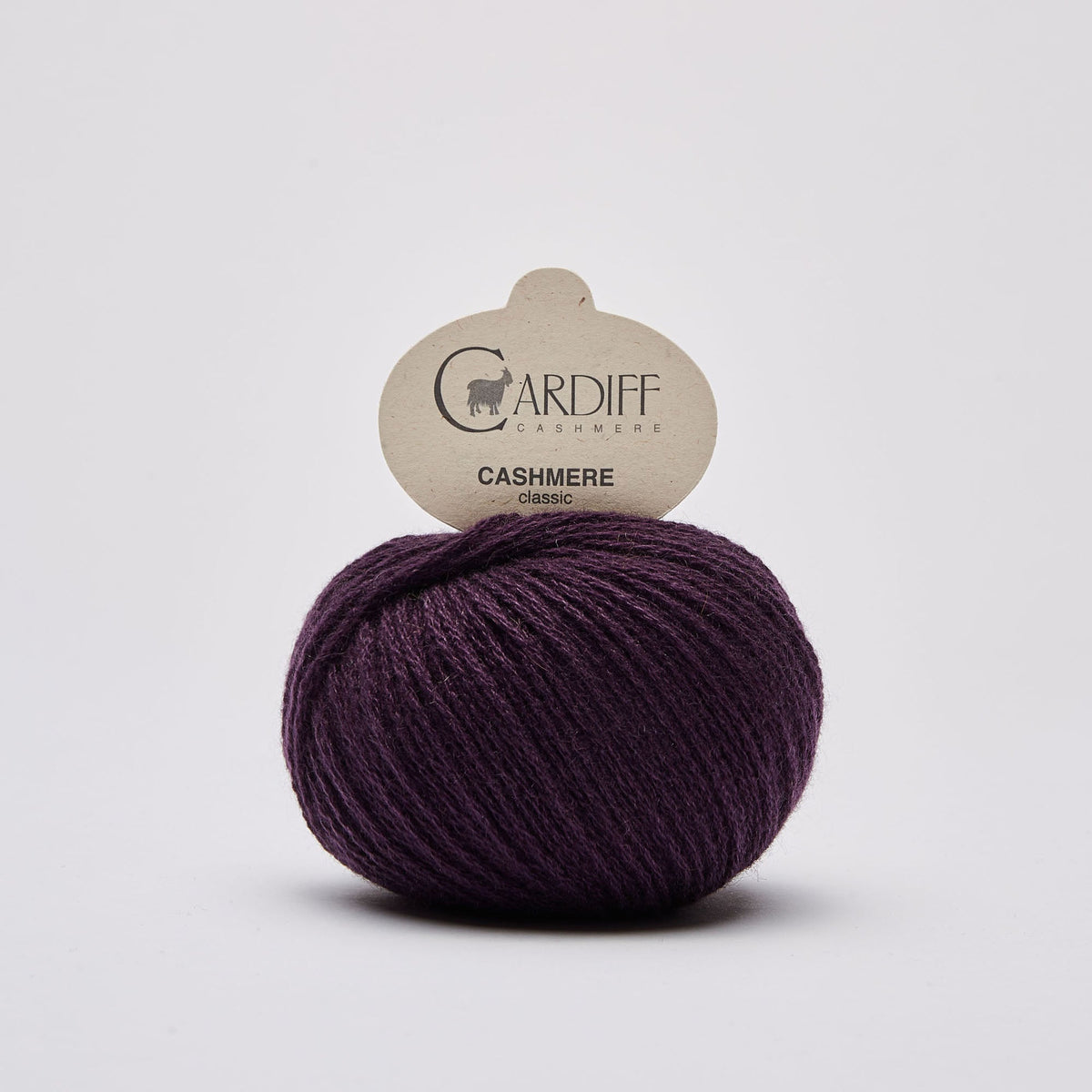 Cardiff Classic Cashmere 601 Uva, ovillo de lana 100% cachemira italiana