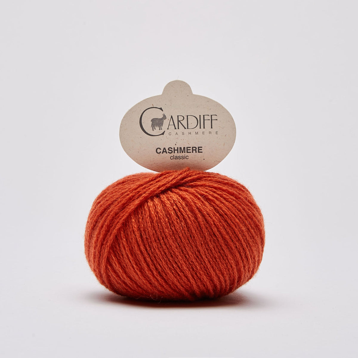 Cardiff Classic Cashmere 675 Take, ovillo de lana 100% cachemira italiana