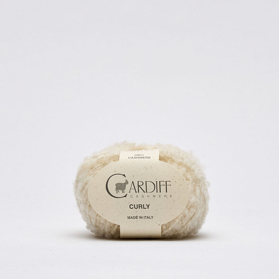 Cardiff Cashmere Curly 101 White, ovillo de lana bouclé 100% cachemira natural