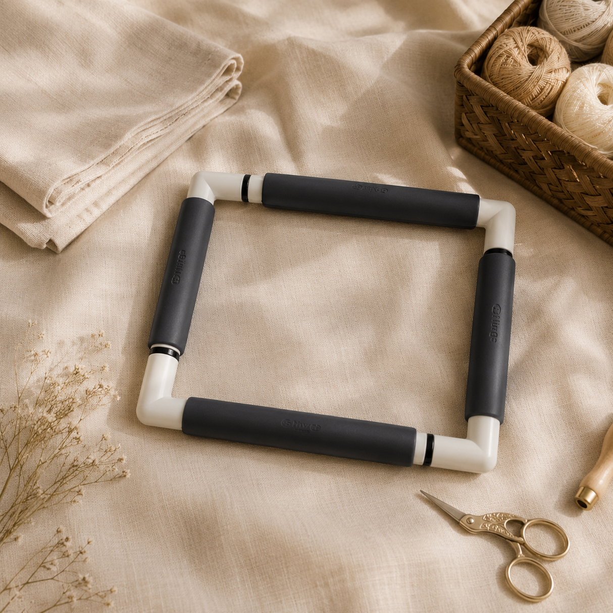 Snap Frames Black Nurge – 21×21, 21×29 and 29×29 cm