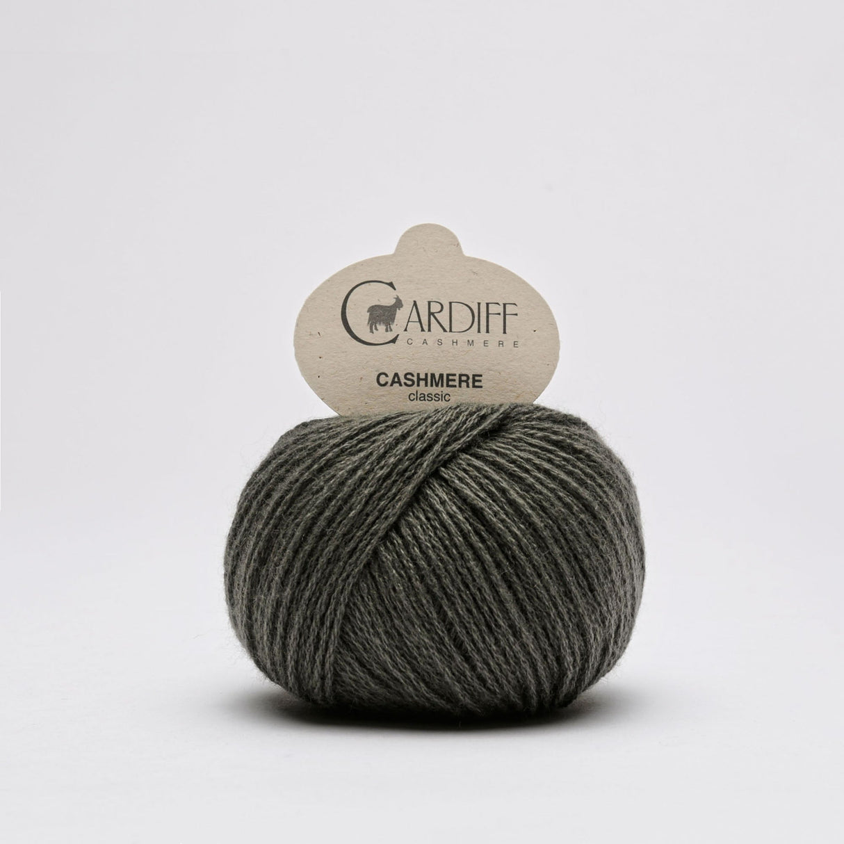 Cardiff Classic Cashmere - Pura Elegancia en Cada Punto