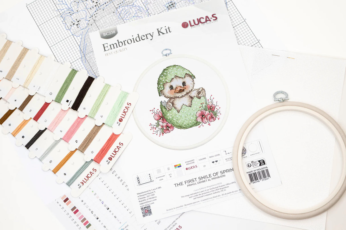 Kit de punto de cruz con bastidor incluido Luca-S “La primera sonrisa de primavera” BC238