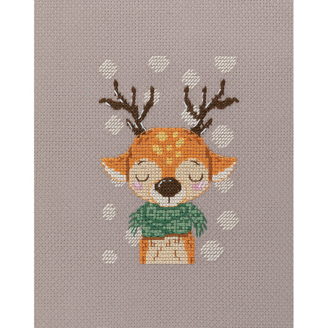 Kit de punto de cruz KLART Deer in a Scarf KL8-562 Ciervo con bufanda