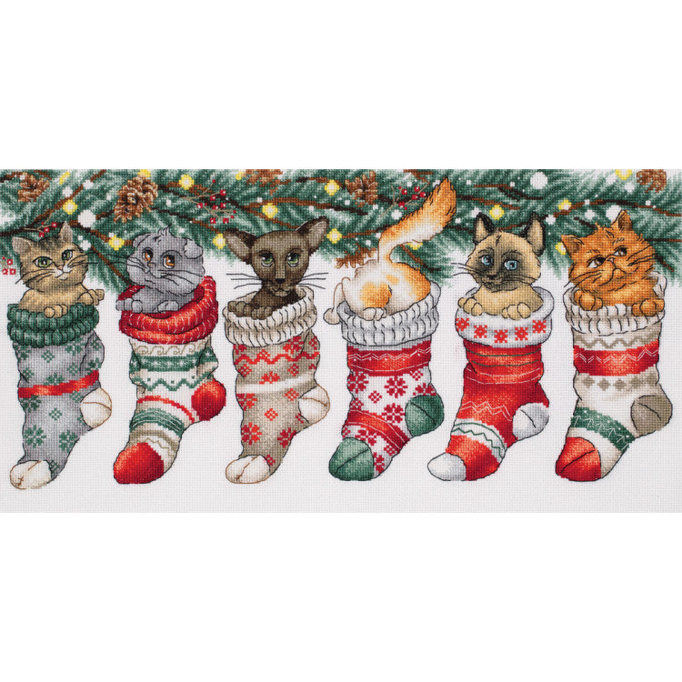 Kit de punto de cruz PANNA Christmas Cute Cats PPR-7405 Gatos navideños