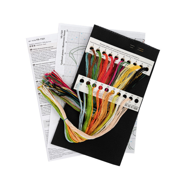 Kit de point de croix PANNA « Maison Champignon » PVS-7321 – Maison Champignon sur toile Aïda noire