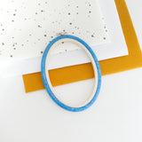 Nurge Oval Flexi Hoop Frame: Charming Blue to Enhance and Display Your Embroidery