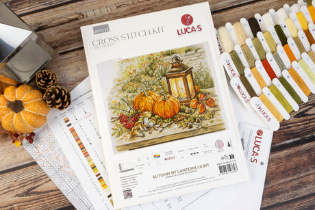 Kit de punto de cruz Luca-S BU5114 Autumn by Lantern Light – contenido y detalles del kit (3)