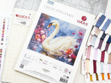 Kit de Punto de Cruz Luca-S “Lovey” BU5110 – Cisne con Flores 35×29 cm