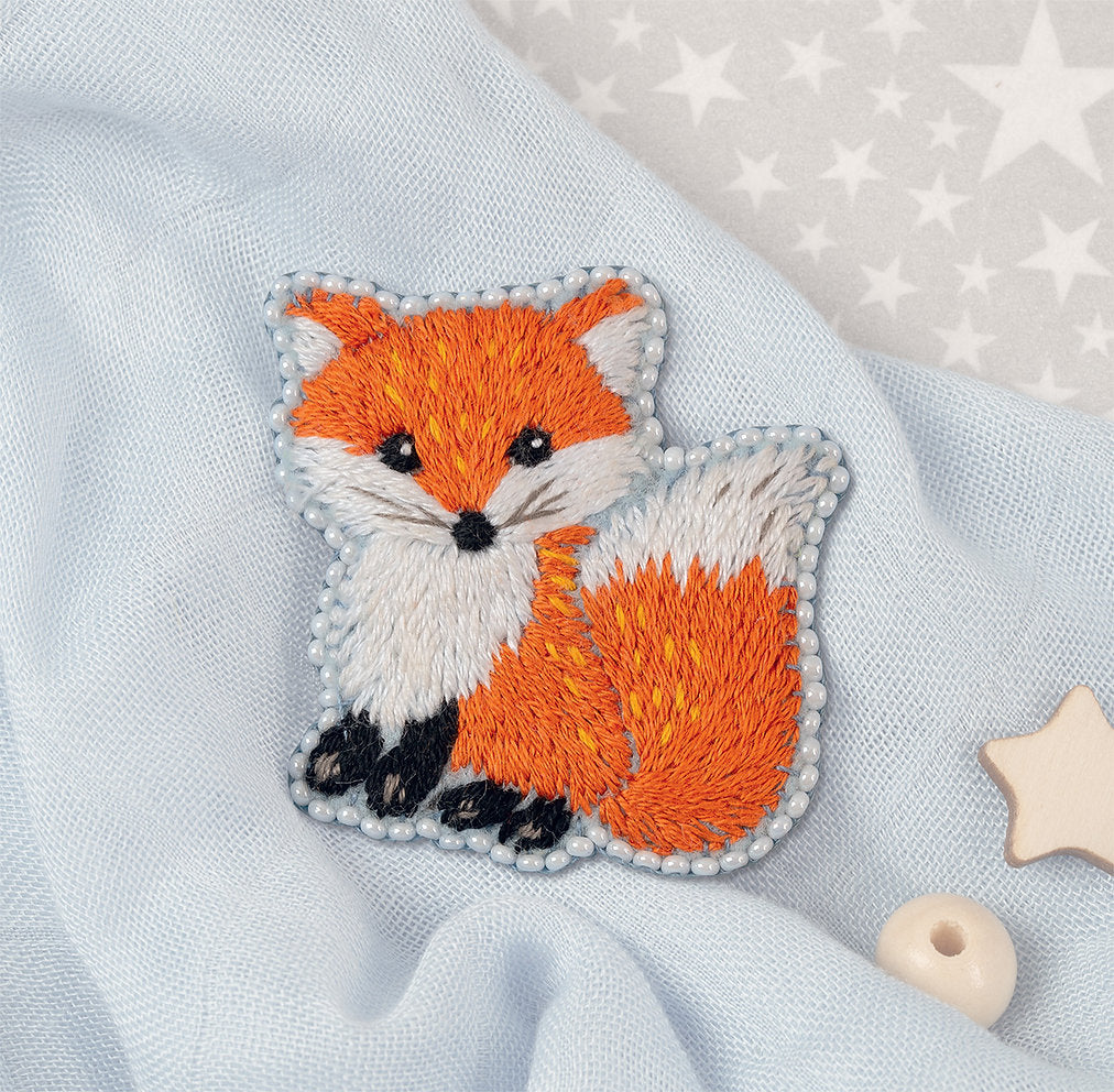 Brooch. Little Fox - Panna - Traditional Embroidery Kit JK-2219
