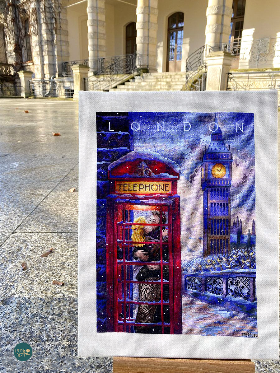 London Cross Stitch Kit | Merejka K-182 | 33x24.5 cm | Aida Cappuccino + DMC Threads