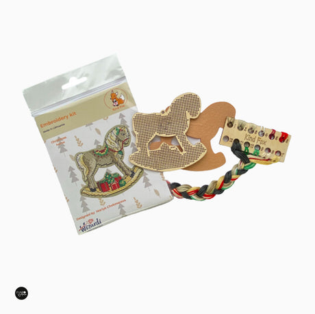 Christmas Horse - Wizardi KF022/74 - Cross stitch kit