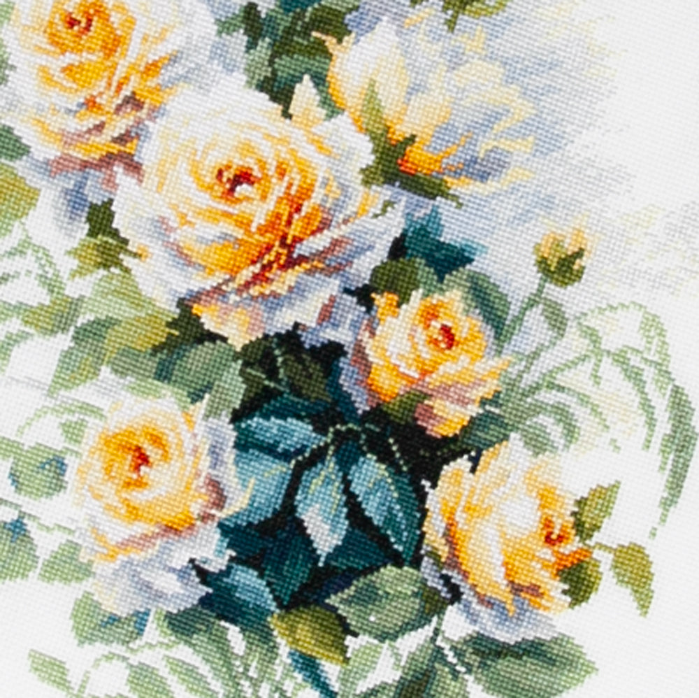 Kit de Punto de Cruz 70-08 “The Queen of Flowers” – Magic Needle