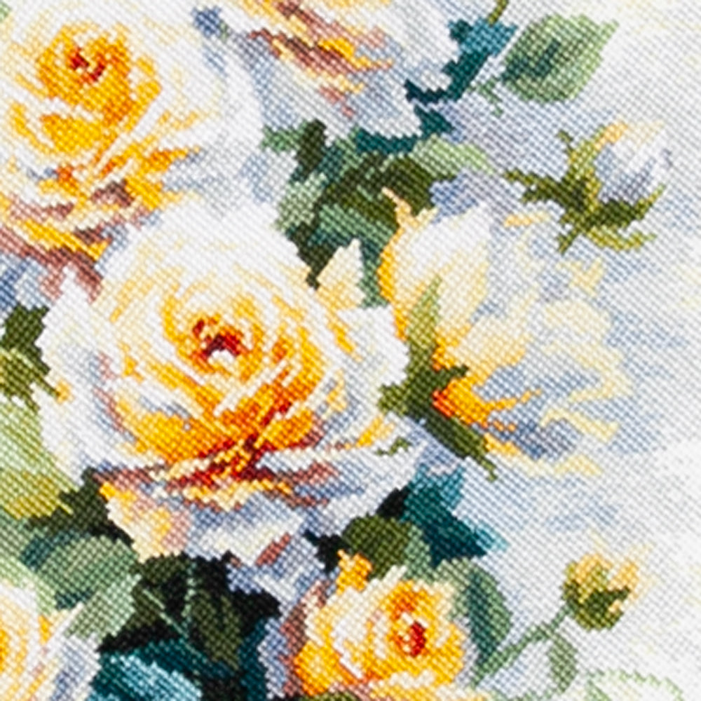 Kit de Punto de Cruz 70-08 “The Queen of Flowers” – Magic Needle