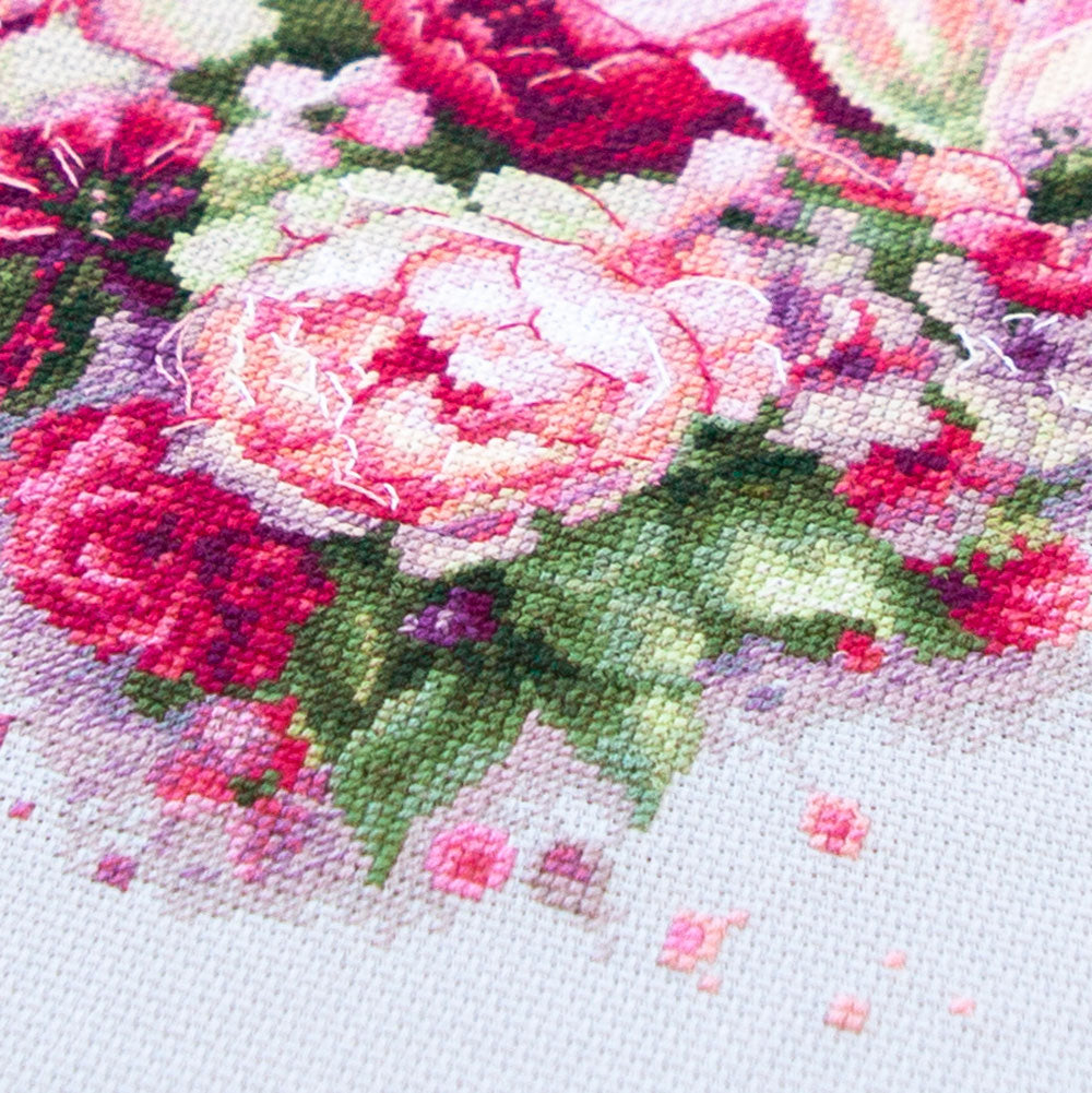 Cross Stitch Kit 70-15 “Blooming Heart” – Magic Needle
