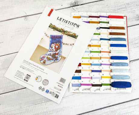 Kit de Punto de Cruz Letistitch L10-001 Silent Night Gift Stocking – contenido y detalles del kit (3)