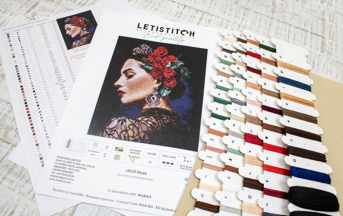 Contenido del kit: hilos, tela y aguja – Retrato de Inspiración