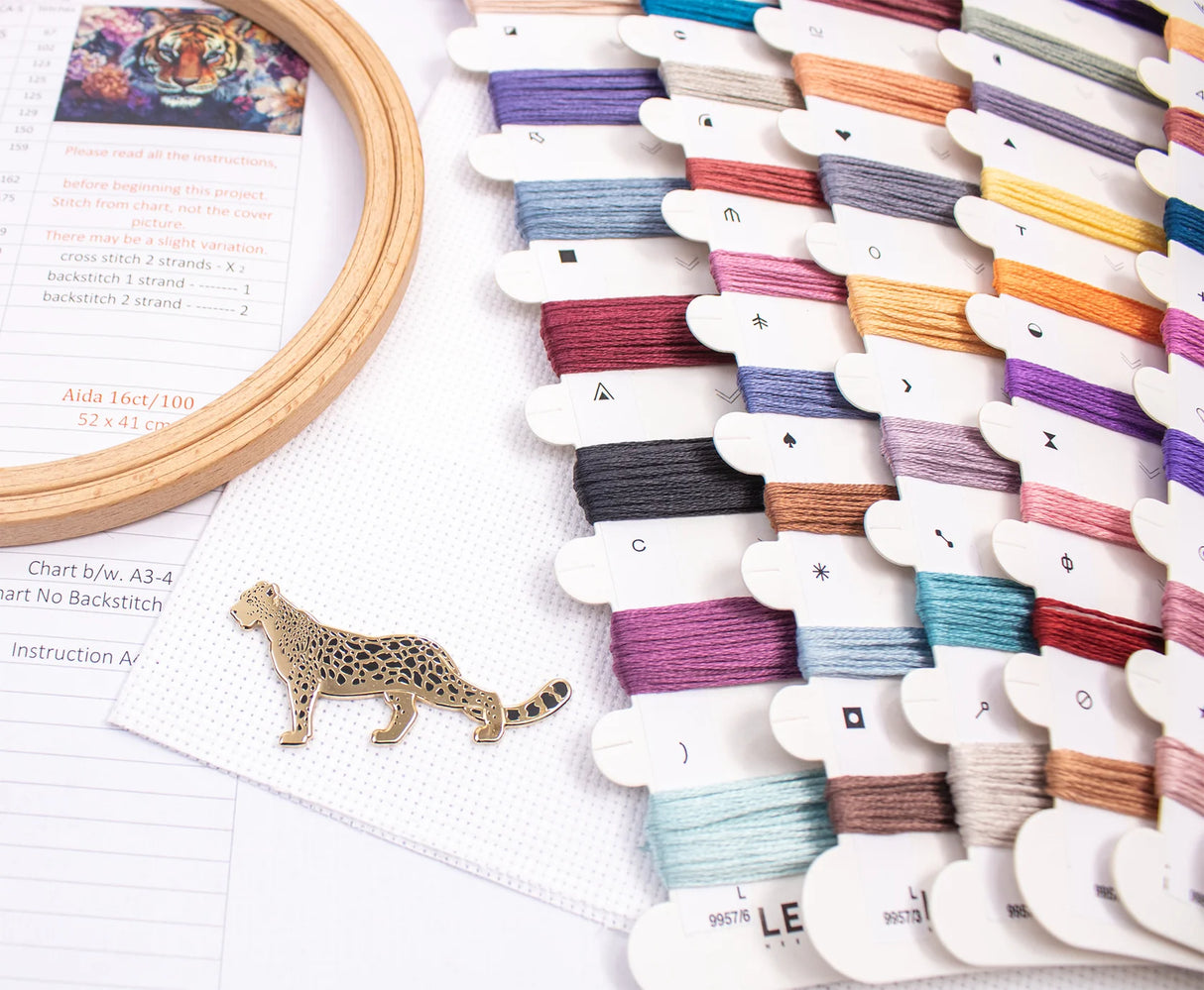 Kit de Punto de Cruz Letistitch - Eyes of the Wild L9957