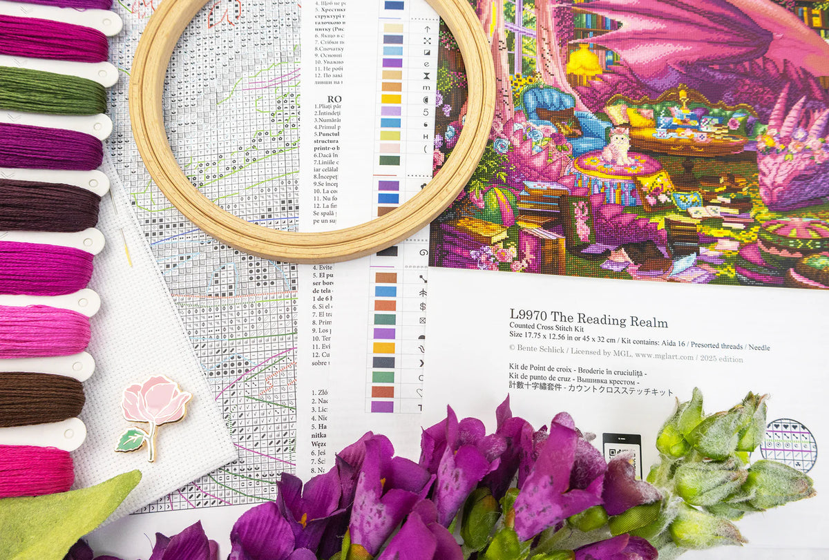 Kit Punto Croce Letistitch L9970 "Il Regno della Lettura (The Reading Realm)" – Fantasia 45x32 cm
