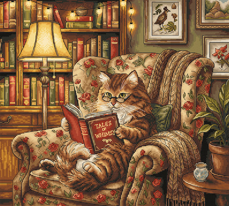 Kit de punto de cruz AVA Stitch P111 Reading Corner con gato leyendo un libro en un sillón floral, rodeado de estanterías, lámpara y decoración acogedora.