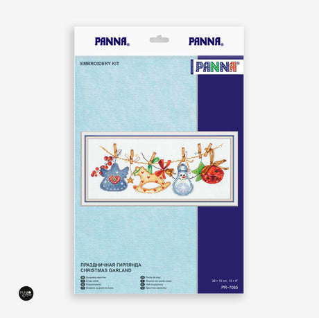 Christmas Wreath - Panna - Cross Stitch Kit PR-7085