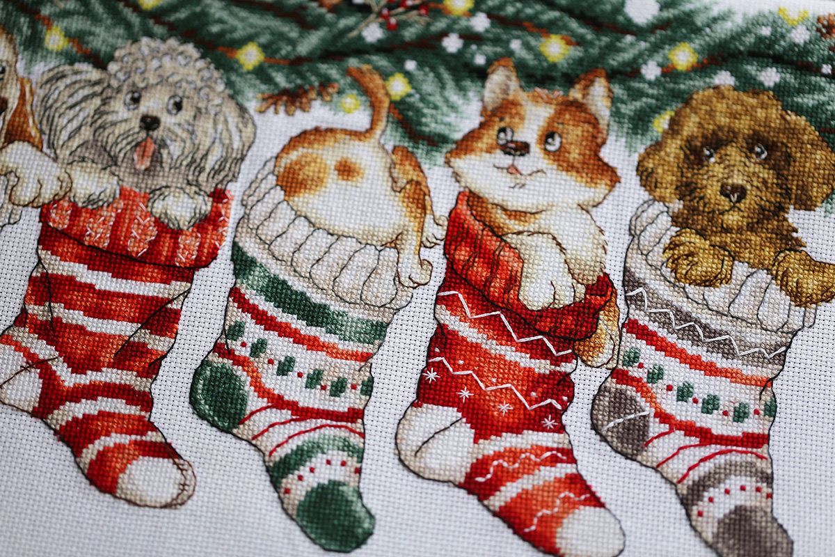 Weihnachtshündchen - Panna - Kreuzstich-Set PR-7260