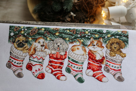 Christmas Puppies - Panna - Cross Stitch Kit PR-7260