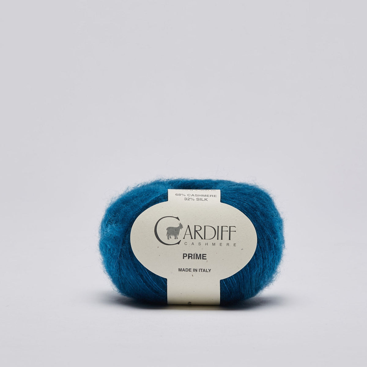 Cardiff Prime 148 Romeo, ovillo de hilo fino de cachemira y seda Mulberry