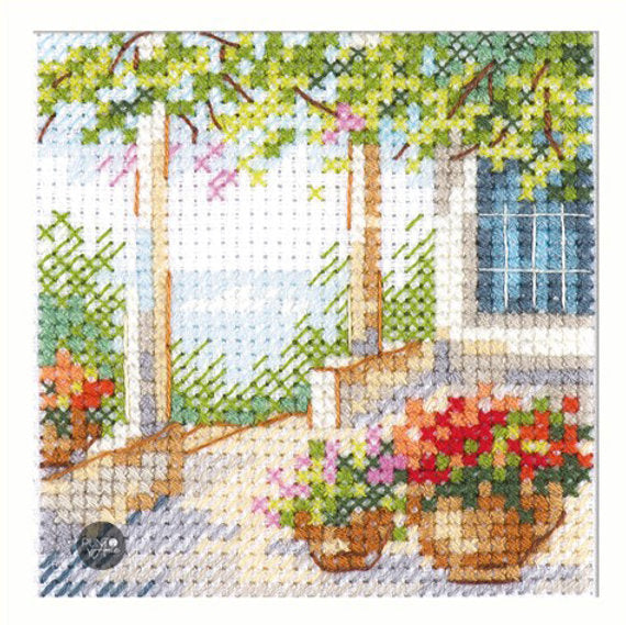 Flower Courtyard - Alisa - Cross Stitch Kit S0-201