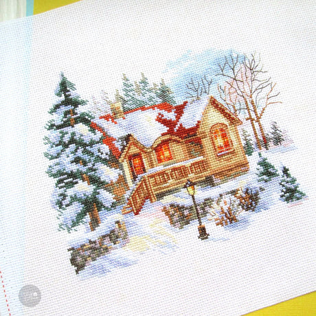 February House - Alisa - Cross Stitch Kit S3-22
