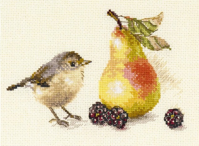 Cross stitch kit Bird and a pear - S5-23 Alisa
