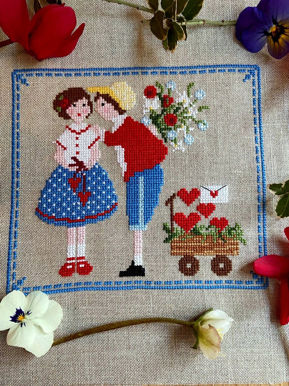 Geschichten von Blumen und kleinen Lieben - Lilli Violette - Kreuzstichmuster