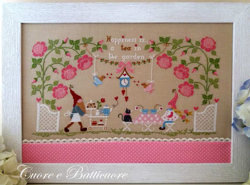 Un tè in giardino - Cuore e batticuore - Schema a punto croce