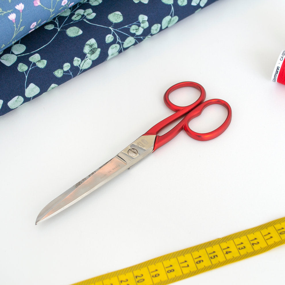 Premax Soft-Touch Sewing Scissors - Ergonomic and Versatile 18 cm 85740