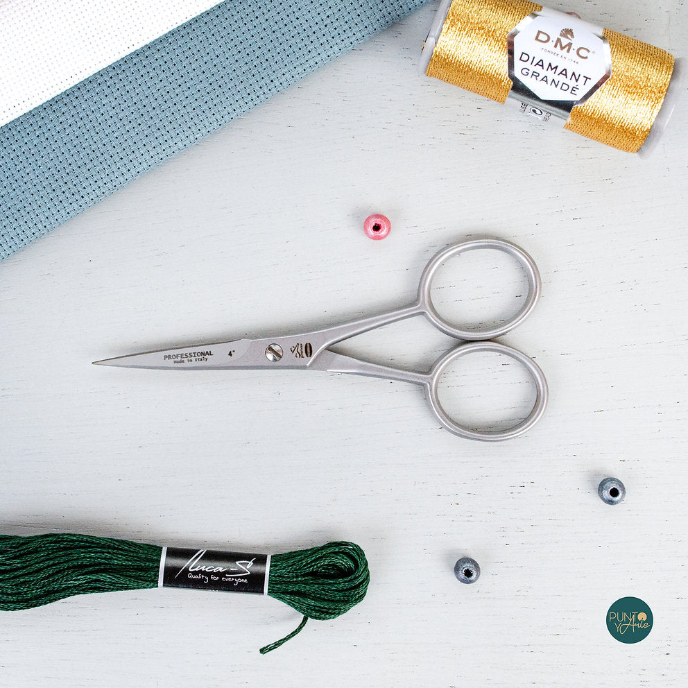 Cross stitch scissors 10 cm by Premax 11395
