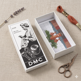 Caja vintage DMC 280 aniversario con patrones exclusivos, hilo DMC y accesorios de bordado