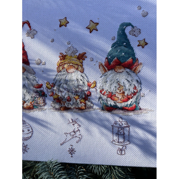 Kit de Punto de Cruz Andriana - "Christmas Gnomes" (SANR-55)