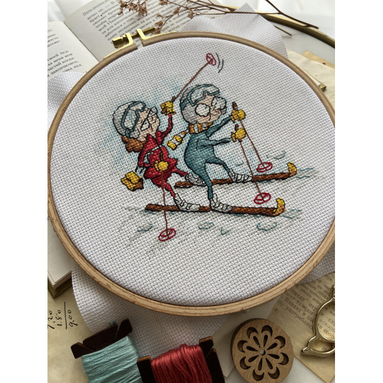 Kreuzstich-Set Andriana SANB-24 Grandmothers Skiers 12,5 x 13,5 cm